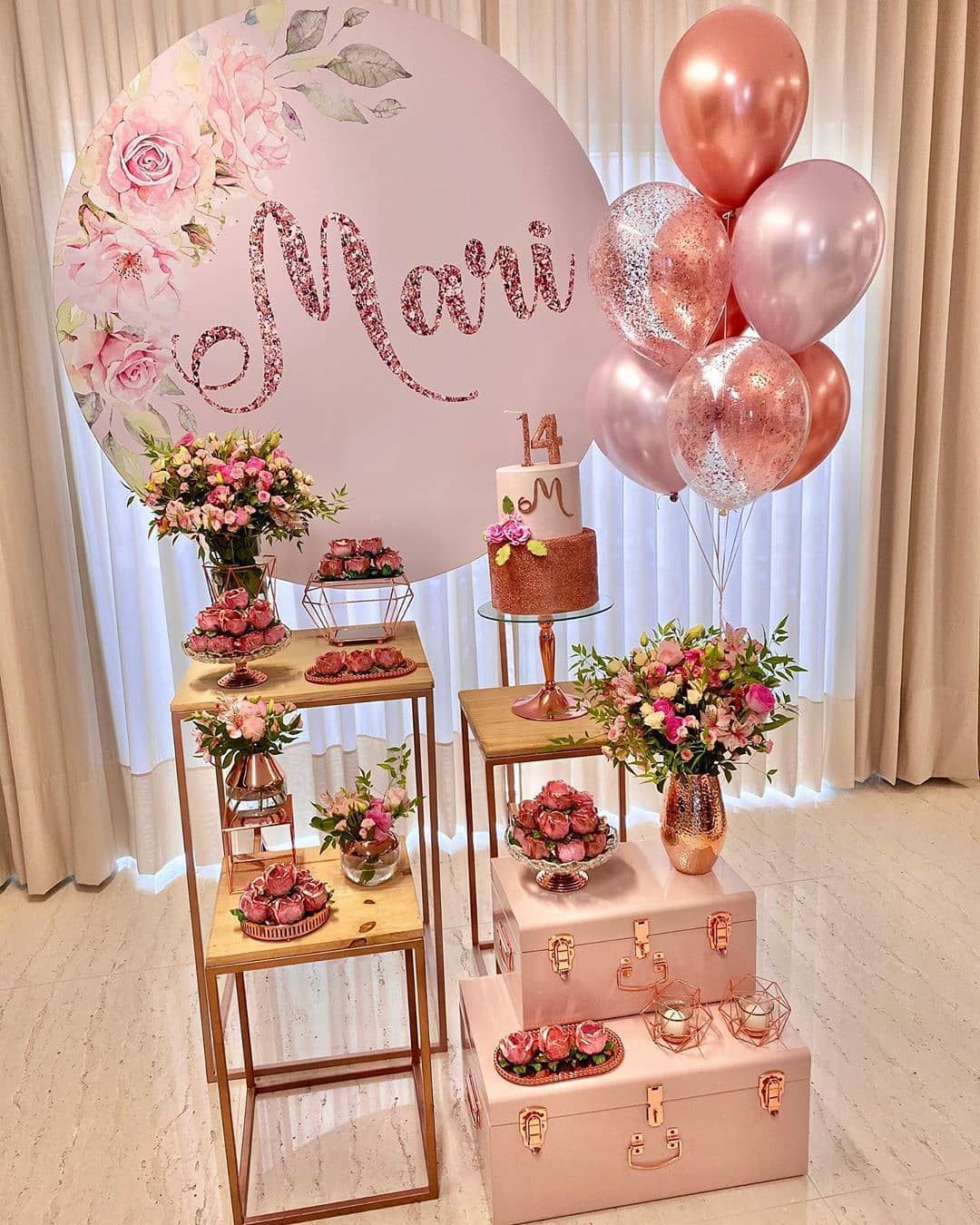 decoração de aniversário simples feminina