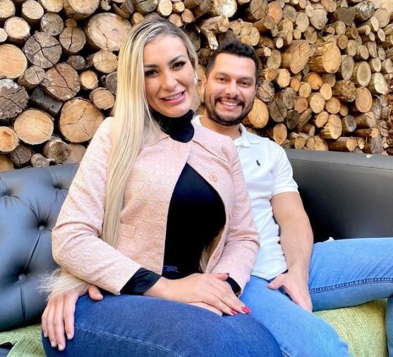 Andressa Urach e marido