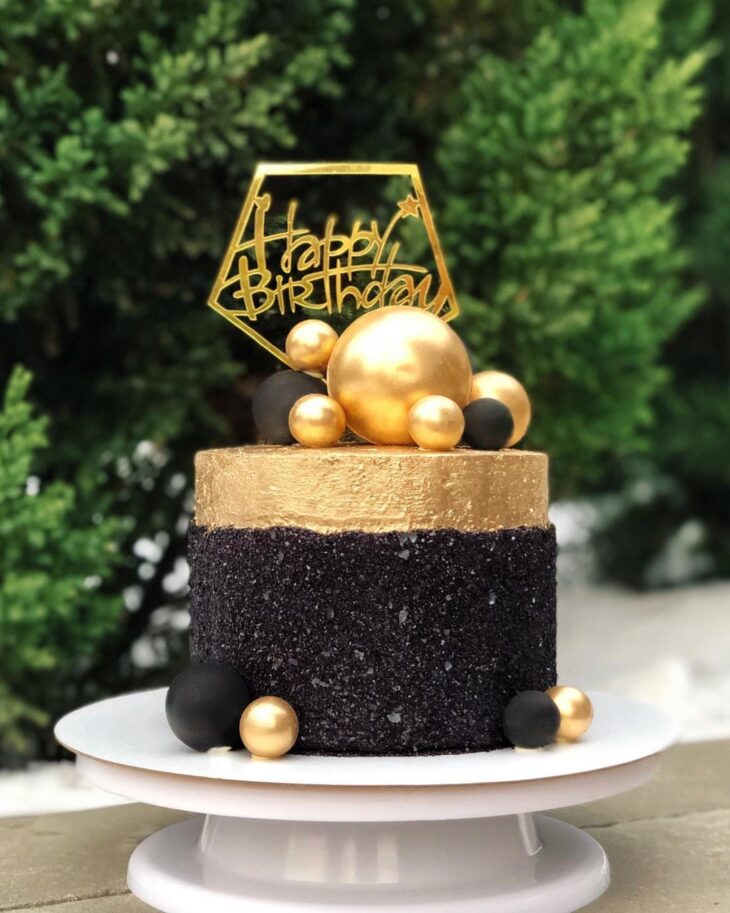 KATYA VOLODINA CAKES