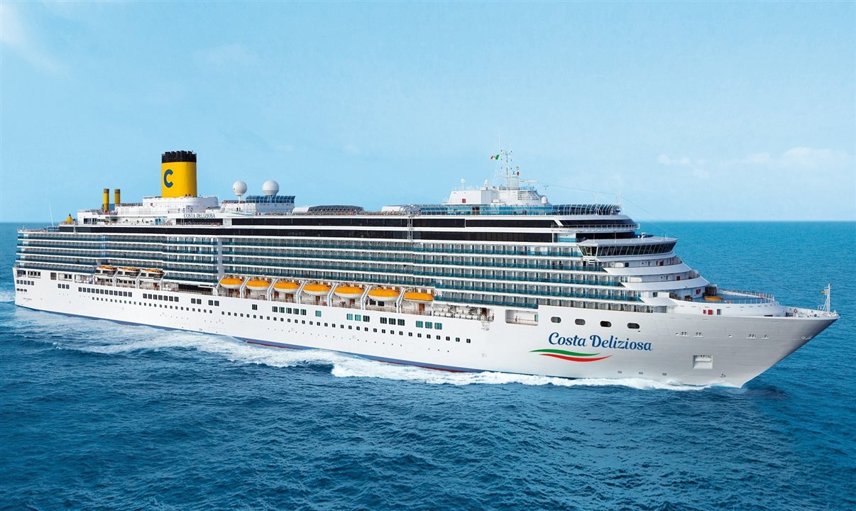 viagem turística em navio luxuoso