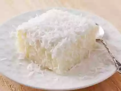 Bolo de coco gelado: aprenda a fazer da melhor forma