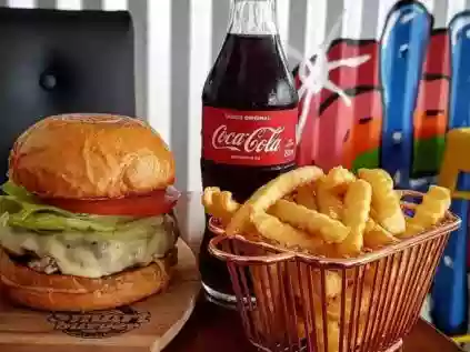 Hamburguerias Osasco: 7 lugares para comer na cidade