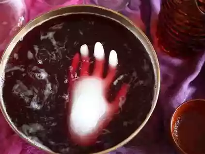 Aprenda a fazer Ponche de Halloween
