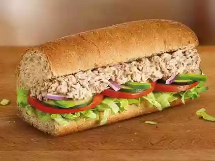 Cardápio do Subway com valores de 2025