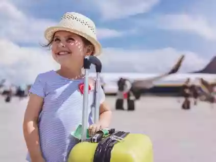 Veja como solicitar a autorização de viagem nacional para menor