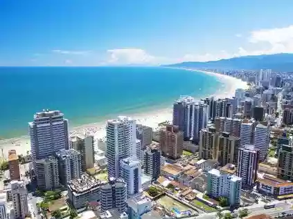 Ônibus Praia Grande: como chegar e como andar na cidade