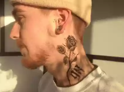 Tattoos no Pescoço Masculina