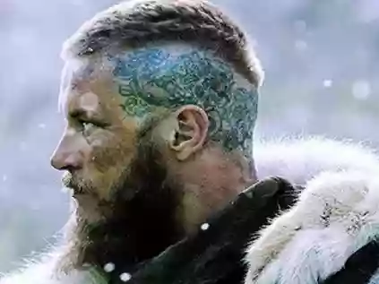 Tatuagens Viking: Uma Jornada Pela Mitologia Nórdica na Pele