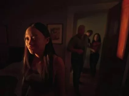 Crítica do Filme "A Presença": Um Suspense Sobrenatural Que Deixa a Desejar