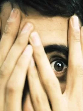 Síndrome de Estocolmo: O que está por trás do vínculo que nasce da dor?