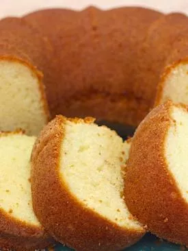 Receita de Bolo Simples de Liquidificador: Passo a Passo Fofinho