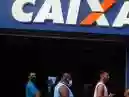 Até que horas a Caixa Econômica fica aberta?