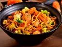 Yakisoba Caseiro: A Receita Completa para Deixar Todo Mundo com Água na Boca!
